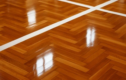 encerar piso de madera